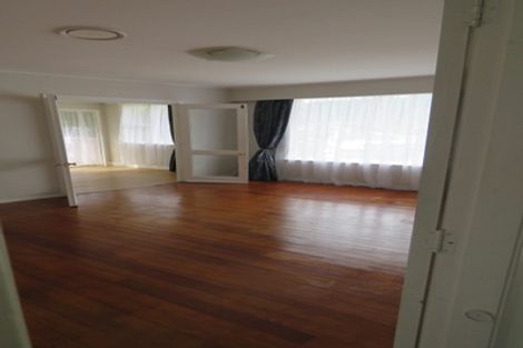 Photo of property in 39 Korau Grove, Stokes Valley, Lower Hutt, 5019