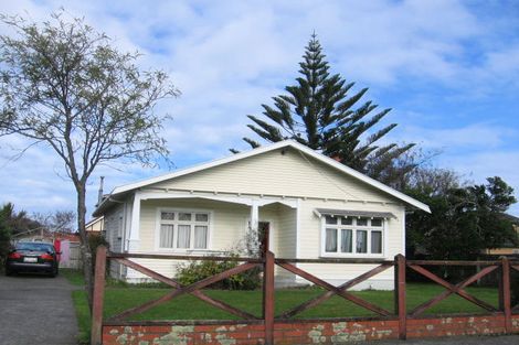 Photo of property in 5 Wai-iti Crescent, Woburn, Lower Hutt, 5010