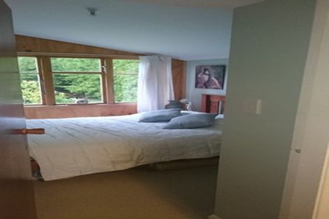 Photo of property in 19 Huiawa Street, Waikanae Beach, Waikanae, 5036