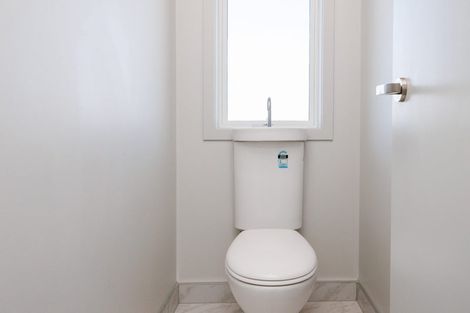 Photo of property in 18b Galea Grove, Kelvin Grove, Palmerston North, 4414