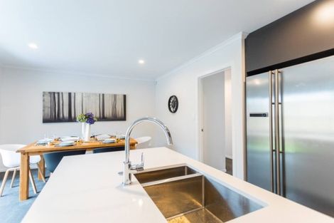 Photo of property in 41 Nobilo Road, Kumeu, 0810