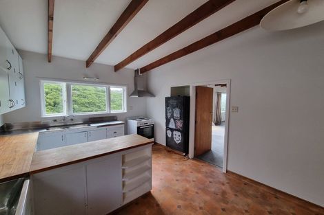 Photo of property in 94 Karepa Street, Brooklyn, Wellington, 6021