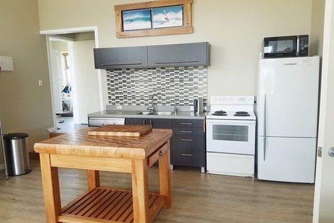 Photo of property in 22 Pacific Place, Whitianga, 3510