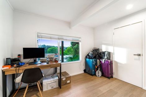 Photo of property in 33 Archers Road, Hillcrest, Auckland, 0629