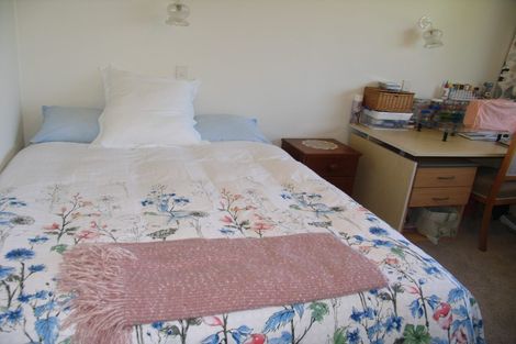 Photo of property in 6 Tybalt Street, Stratford, 4332