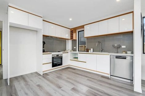 Photo of property in 24 Clayden Shuttleworth Street, Papakura, 2110