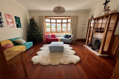 Photo of property in 1/5 Heretaunga Street, Petone, Lower Hutt, 5012