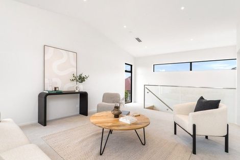 Photo of property in 157a Centaurus Road, Saint Martins, Christchurch, 8022
