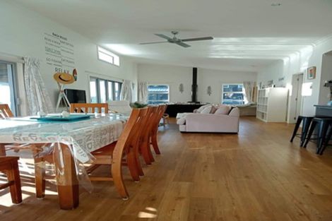 Photo of property in 12a Leisure Lane, Ligar Bay, Takaka, 7183