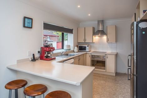 Photo of property in 21 Huia Street, Waikanae, 5036