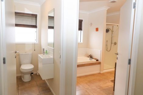 Photo of property in 6 Edward Bullen Place, Thames, 3500