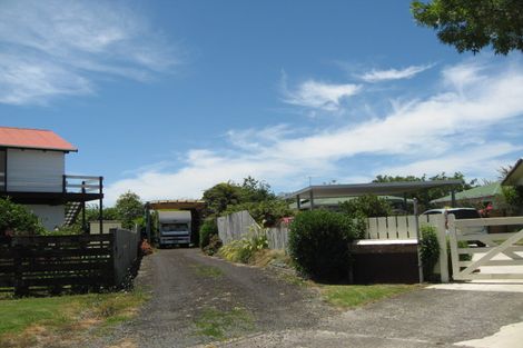 Photo of property in 7 Charles Miller Court, Clarks Beach, 2122