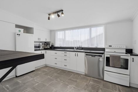 Photo of property in 22 Coronation Street, Strathern, Invercargill, 9812