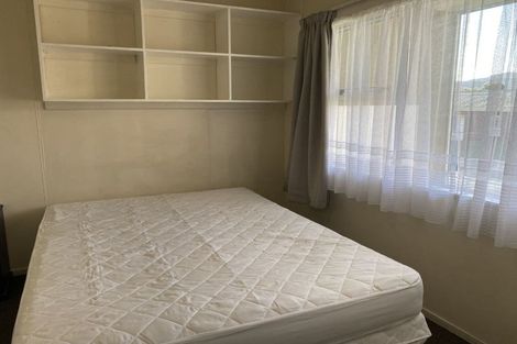 Photo of property in 6 Croft Grove, Moera, Lower Hutt, 5010