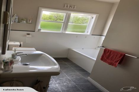 Photo of property in 17 Bauchop Road, Waterloo, Lower Hutt, 5011