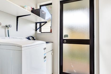 Photo of property in 14 Sunnyside Road, Nawton, Hamilton, 3200