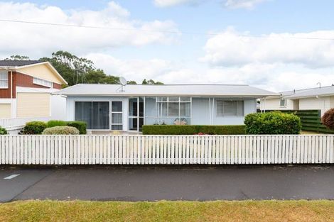 Photo of property in 44 Macdonald Road, Glenview, Hamilton, 3206