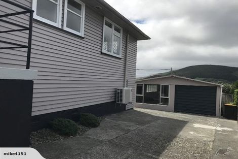 Photo of property in 23 Turkington Street, Tawa, Wellington, 5028