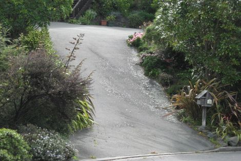 Photo of property in 2 De Thier Lane, Richmond Hill, Christchurch, 8081