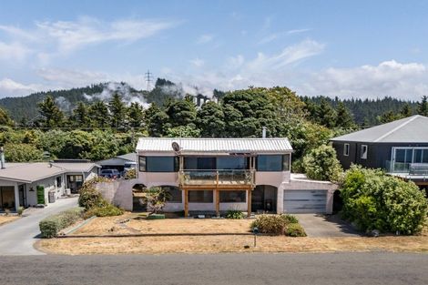 Photo of property in 183 Whirinaki Road, Eskdale, Napier, 4182