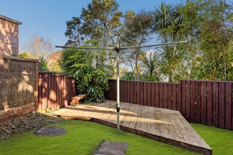 Photo of property in 1/62 Rangatira Road, Beach Haven, Auckland, 0626