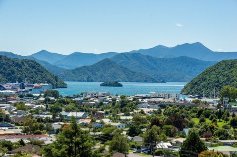 Photo of property in 14 Kakapo Rise, Picton, 7220