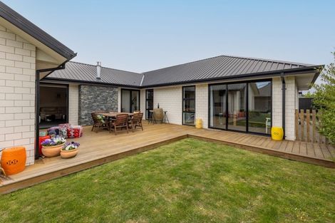 Photo of property in 5 Bronco Drive, Aidanfield, Christchurch, 8025