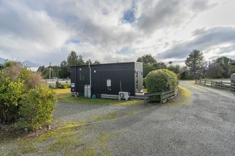 Photo of property in 17b Waiau Street, Manapouri, 9679