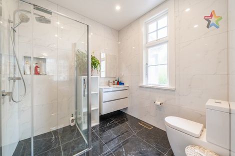 Photo of property in 140 Knights Road, Hutt Central, Lower Hutt, 5010