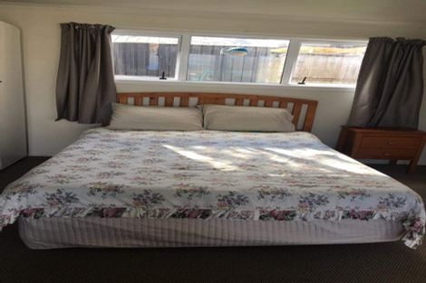 Photo of property in 22a Heath Street, St Andrews, Hamilton, 3200