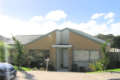 Photo of property in 20 Blueridge Close, Sunnyvale, Auckland, 0612