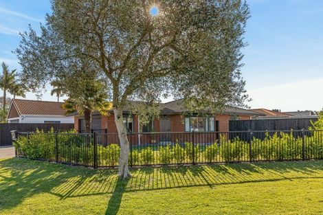 Photo of property in 2 Aldermen Avenue, Papamoa Beach, Papamoa, 3118