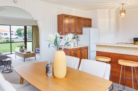 Photo of property in 22 Colonial Place, Kelvin Grove, Palmerston North, 4414