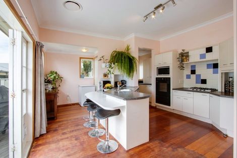 Photo of property in 700 Puriri Street, Raureka, Hastings, 4120