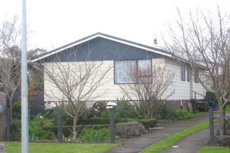 Photo of property in 9 Uenuku Place, Waitara, 4320