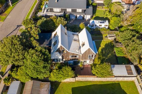 Photo of property in 30 Motiti Road, Papamoa Beach, Papamoa, 3118