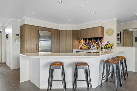 Photo of property in 71 Kaipara Road, Papakura, 2582