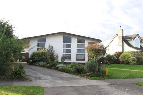 Photo of property in 9 Pinedale Parade, Milson, Palmerston North, 4414