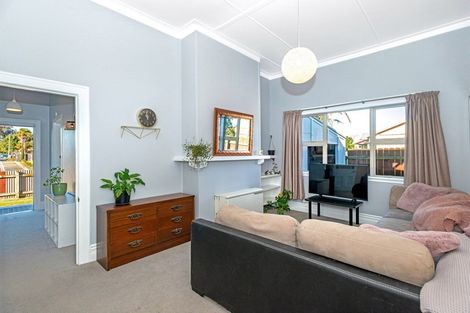 Photo of property in 27 Carnarvon Street, Gisborne, 4010