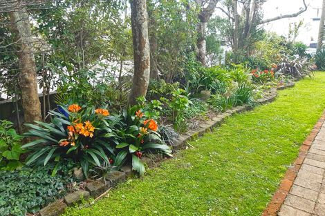 Photo of property in 263 Carrington Street, Vogeltown, New Plymouth, 4310