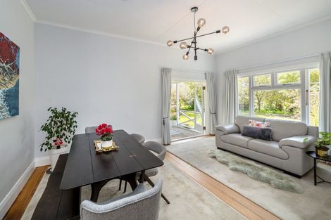 Photo of property in 1832 State Highway 2, Tauwharenikau, Greytown, 5794