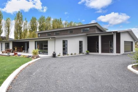 Photo of property in 1f Hoylake Street, Outram, 9019