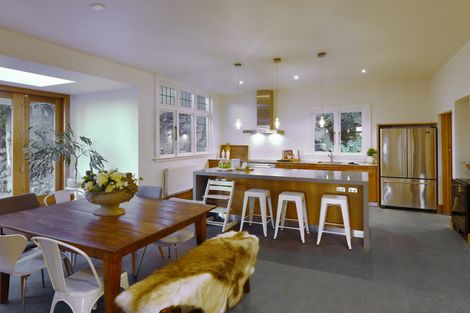 Photo of property in 103 Hackthorne Road, Cashmere, Christchurch, 8022