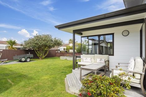 Photo of property in 54 Sunrise Avenue, Mount Maunganui, 3116