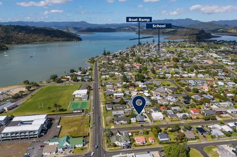 Photo of property in 2a Bryce Street, Whitianga, 3510