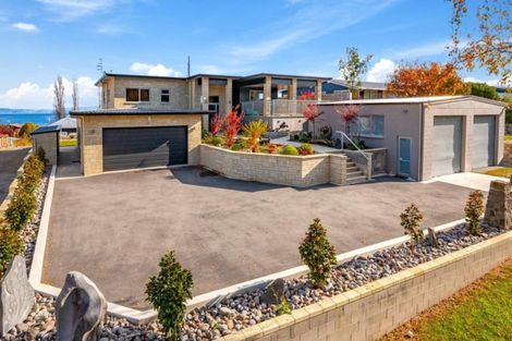 Photo of property in 22 Marina Terrace, Kinloch, Taupo, 3377