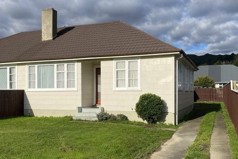 Photo of property in 11/210 Cambridge Terrace, Naenae, Lower Hutt, 5011