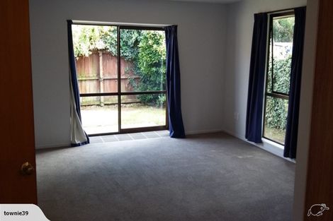 Photo of property in 2/7 Clipston Place, Halswell, Christchurch, 8025