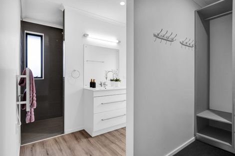 Photo of property in 72 Dillon Drive, Bell Block, New Plymouth, 4312