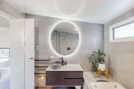 Photo of property in 94b Khandallah Road, Khandallah, Wellington, 6035